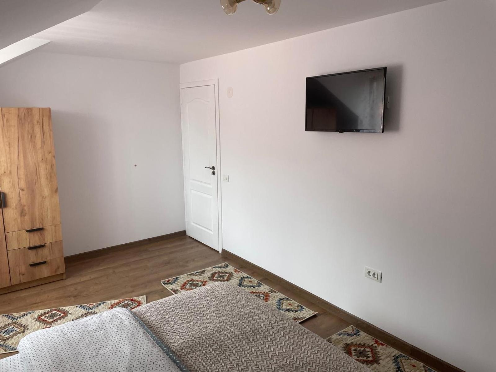 Отель Casa Bunicilor Nucsoara  Экстерьер фото